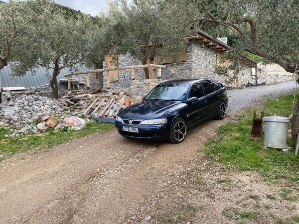 Vauxhall Vectra 2.0 DTi 16v Club 5dr