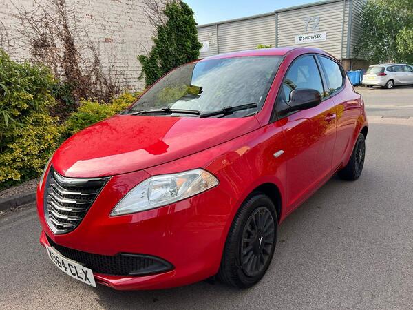 Chrysler Ypsilon 1.2 Silver Euro 6 5dr