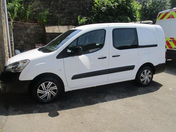 Peugeot Partner 1.6 HDi S Crew Van L2 4dr
