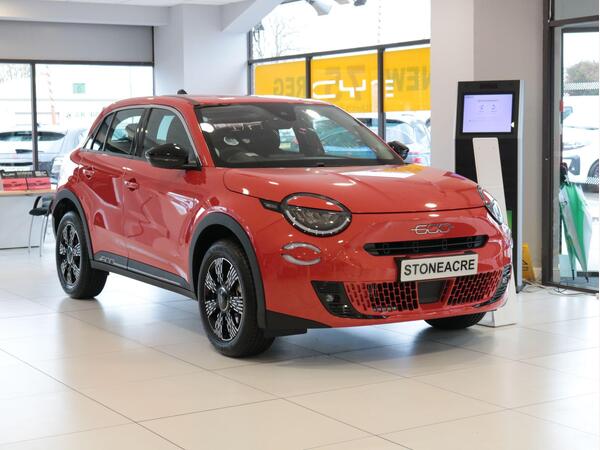 Fiat 600 1.2 MHEV e-DCT Euro 6 (s/s) 5dr