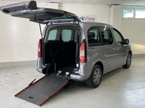 Peugeot Partner Horizon – Allied Mobility Conversion wheelchair adapted 5dr