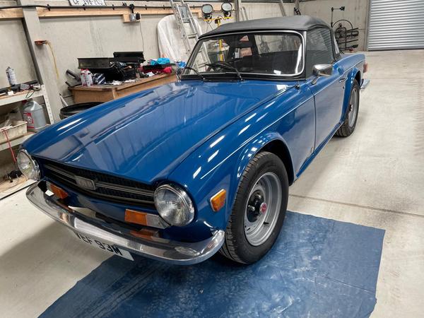 Triumph TR6