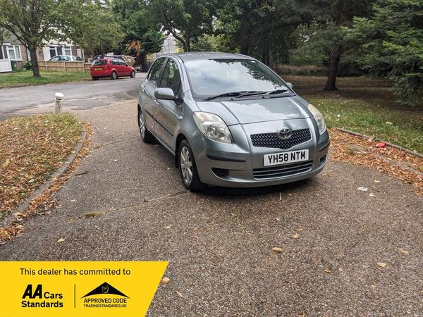 Toyota Yaris 1.3 VVT-i TR 5dr
