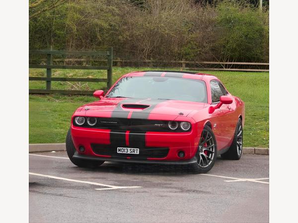 Dodge Challenger SRT