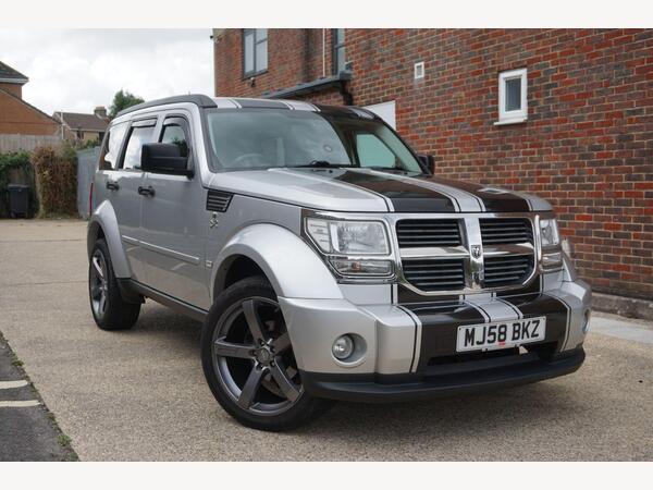 Dodge Nitro 2.8 CRD SXT 5dr