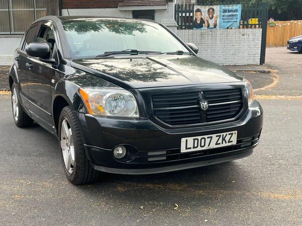 Dodge Caliber 2.0 SXT Sport CVT 5dr