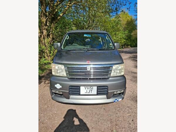 Nissan Elgrand E50 Highway Star