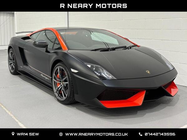 Lamborghini Gallardo 5.2 V10 LP 570-4 Super Trofeo Stradale EGear 4WD Euro 5 2dr