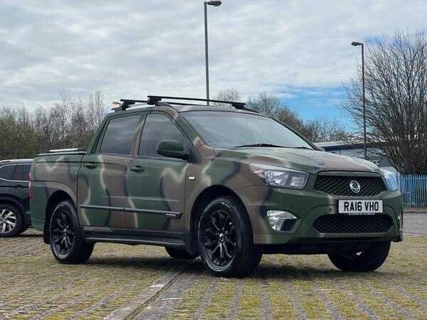 SsangYong Korando Sports 2.0D EX Auto 4WD Euro 5 4dr