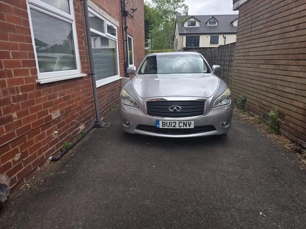 Infiniti M 3.0 30d V6 Auto Euro 5 4dr