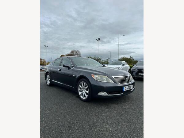 Lexus LS 4.6 430 Saloon 4dr Petrol Automatic (270 g/km, 278 bhp)