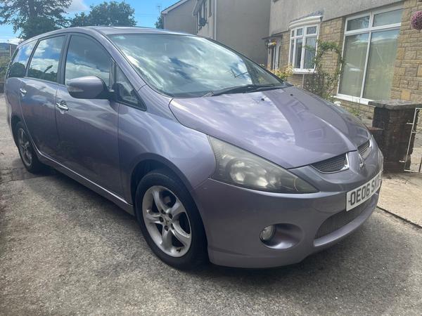 Mitsubishi Grandis 2.4 Mirage SE 5dr