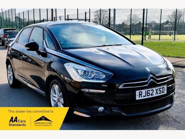 Citroen DS5 2.0 h e-HDi Airdream DStyle EGS6 4WD Euro 5 (s/s) 5dr