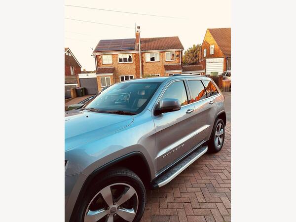 Jeep Grand Cherokee 3.0 V6 CRD Limited Plus Auto 4WD Euro 5 5dr