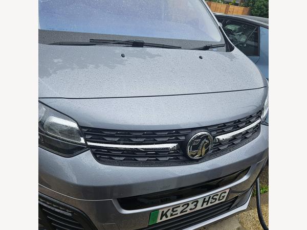 Vauxhall Vivaro-e Life 50kWh Ultimate MPV 5dr Electric Auto LWB (8 Seat, 7.4kW Charger) (136 ps)