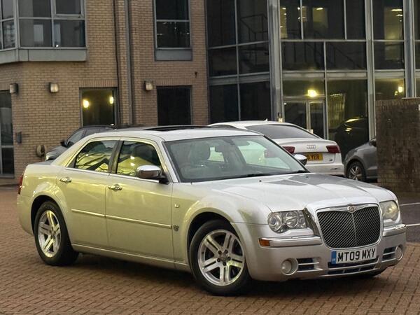 Chrysler 300C 3.0 CRD V6 4dr