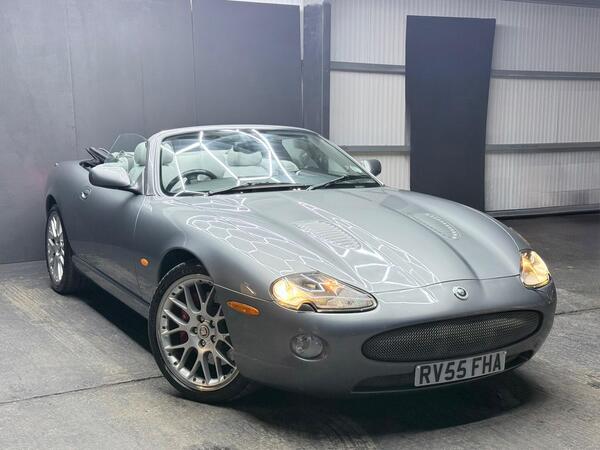 Jaguar XKR 4.2 S 2dr