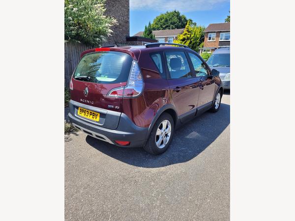 Renault Scenic 1.5 dCi ENERGY Dynamique TomTom Euro 5 (s/s) 5dr