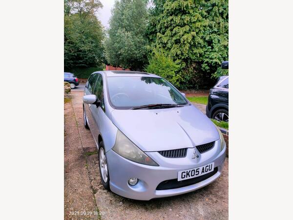 Mitsubishi Grandis 2.4 Equippe 5dr