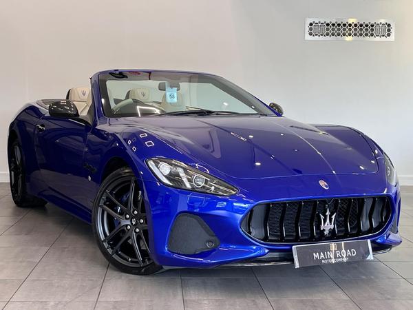 Maserati GranCabrio 4.7 V8 Sport Nerissimo MC Shift Euro 6 2dr