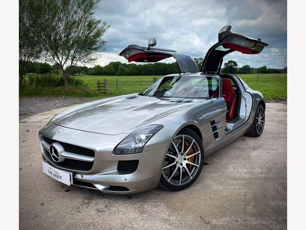 Mercedes-Benz SLS 6.2 63 V8 AMG SpdS DCT Euro 5 2dr