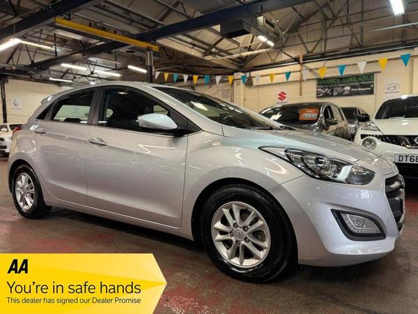 Hyundai i30 1.6 CRDi Blue Drive SE Nav Euro 6 (s/s) 5dr