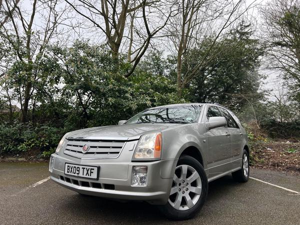Cadillac SRX 4.6 Sport Luxury 4WD 5dr