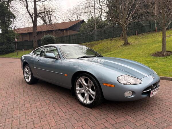 Jaguar XK8 4.0 2dr