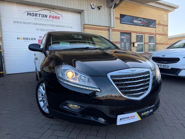 Chrysler Delta 1.6 M-Jet SE Semi-Auto Euro 5 5dr