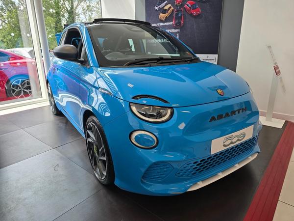 Abarth 500e C 42kWh Scorpionissima Auto 2dr