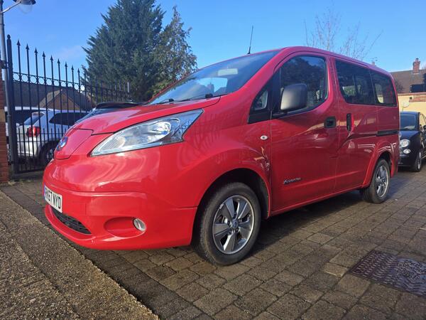 Nissan e-NV200 Acenta Auto 5dr (7 Seat, Rapid)