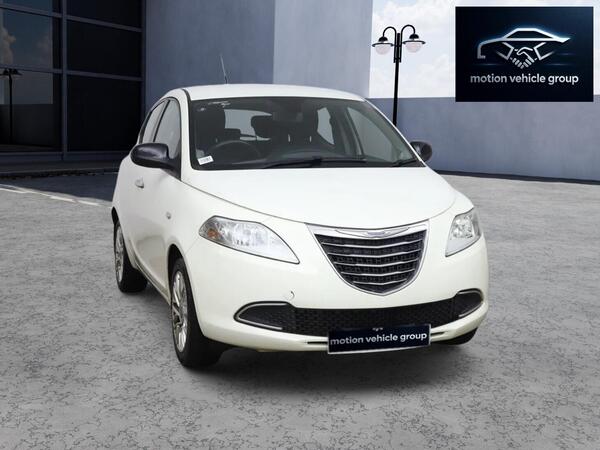 Chrysler Ypsilon 1.3 MultiJet SE Euro 5 (s/s) 5dr