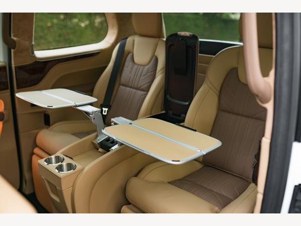 LEVC TX Sutton VIP Taxi 4dr