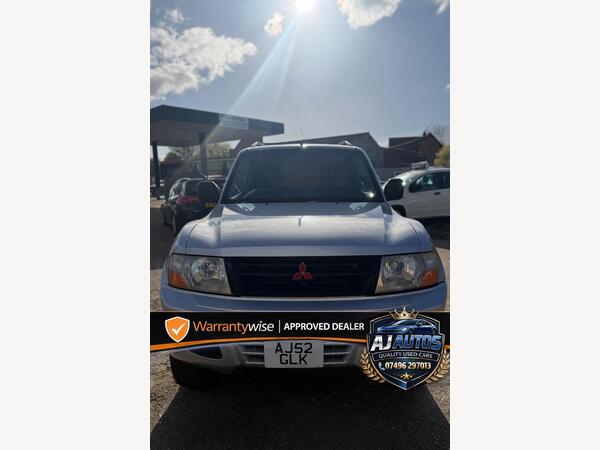 Mitsubishi Shogun 3.2 DI-D Equippe SUV 3dr Diesel Manual (SWB) (251 g/km, 158 bhp)