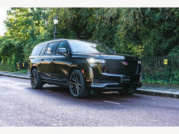 Cadillac Escalade Premium Luxury 6.2 5dr