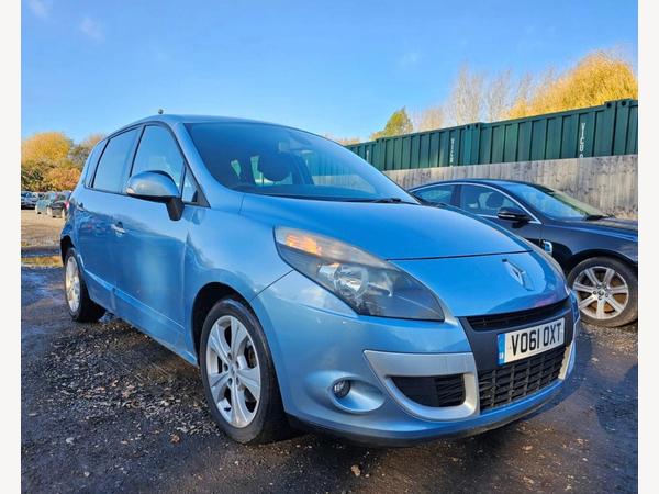 Renault Scenic 1.5 dCi Dynamique TomTom Euro 5 (s/s) 5dr