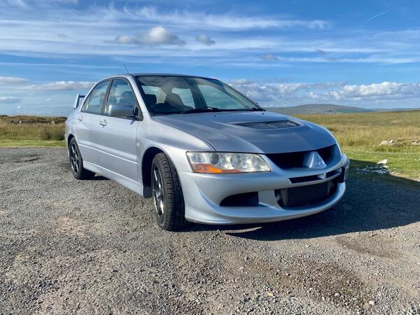 Mitsubishi Lancer 2.0 EVO VIII 280 4dr