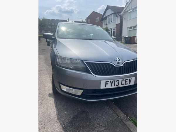 Skoda Rapid 1.6 TDI Elegance Euro 5 5dr