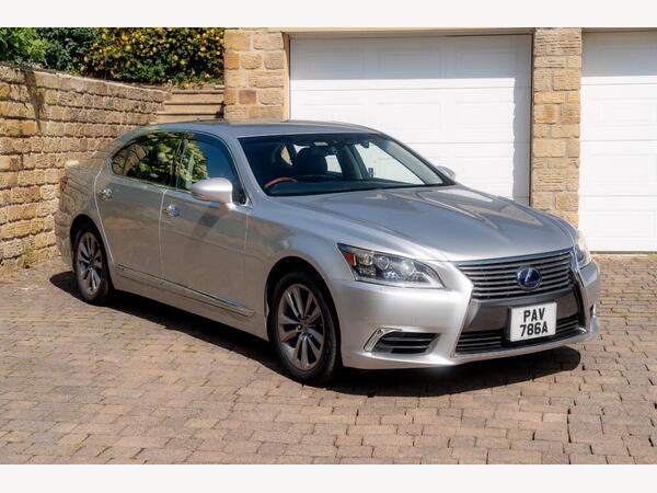 Lexus LS 5.0 600h V8 Saloon 4dr Petrol Hybrid CVT 4WD Euro 5 (s/s) (445 ps)