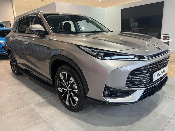 MG MG HS 1.5 T-GDI 24.7kWh Trophy Auto Euro 6 (s/s) 5dr