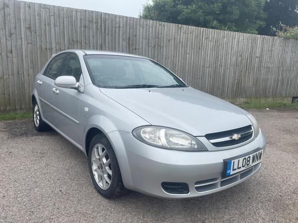 Chevrolet Lacetti 1.6 SX 5dr