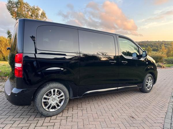 Peugeot Traveller 2.0 BlueHDi Business Standard MPV MWB Euro 6 (s/s) 5dr