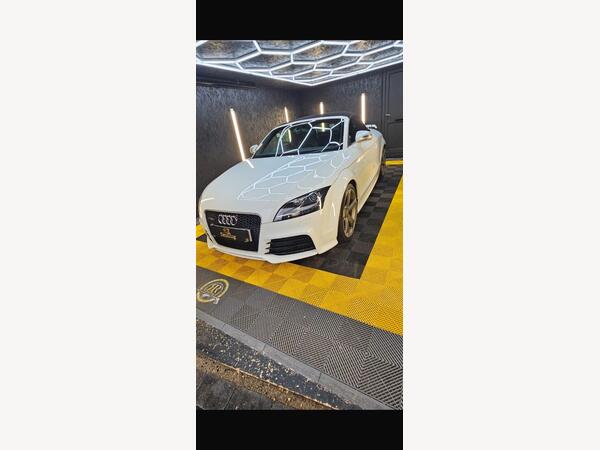 Audi TT RS 2.5 TFSI RS Roadster quattro Euro 5 2dr