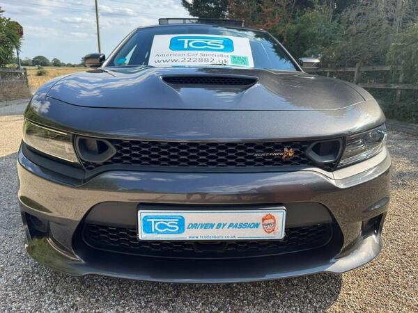 Dodge Charger Scat Pack 392Ci (6.4L) HEMI V8 8Spd Auto 4dr