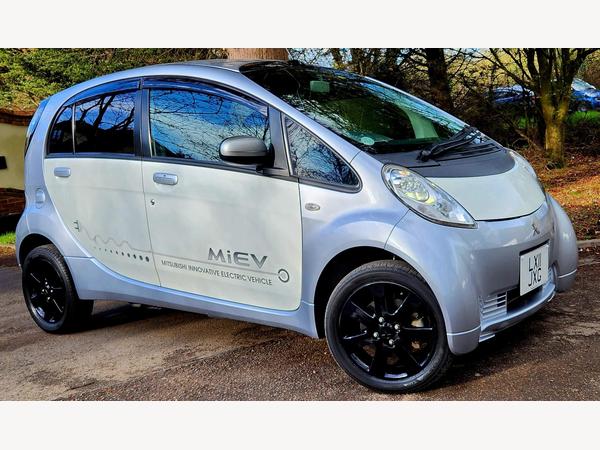 Mitsubishi i-MiEV Hatchback 5dr Electric Auto (66 ps)