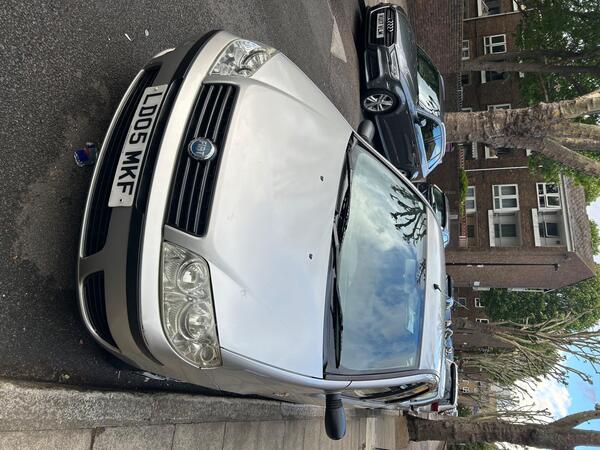Fiat Punto 1.2 16v Dynamic Hatchback 5dr Petrol automatic (142 g/km, 80 bhp)
