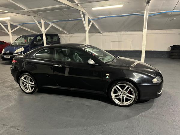 Alfa Romeo GT 1.9 JTDM 16V Cloverleaf 2dr