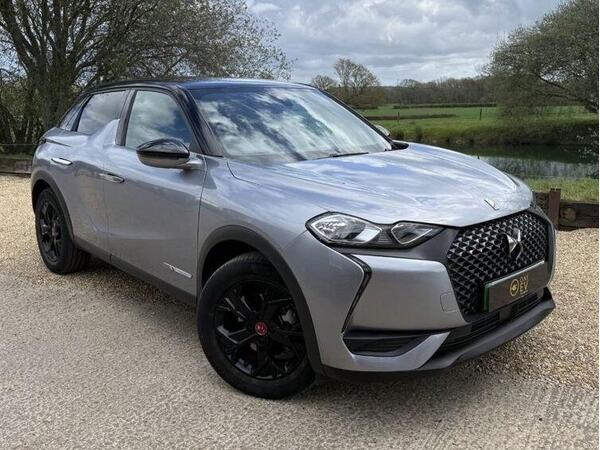 DS AUTOMOBILES DS 3 CROSSBACK E-TENSE 50kWh Performance Line Crossback Auto 5dr