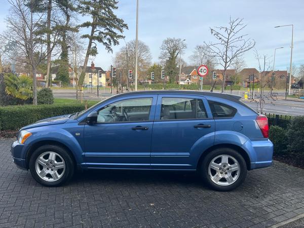 Dodge Caliber 2.0 SXT CVT 5dr