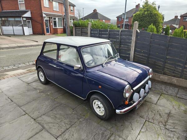 Austin Mini 1.0 Mayfair 2dr